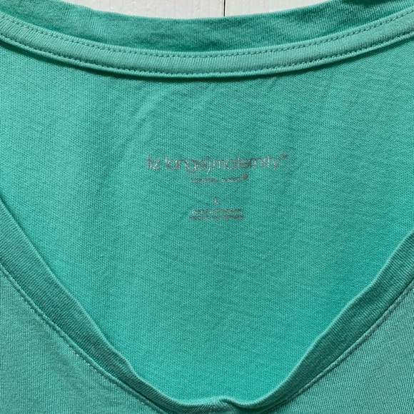 Liz Lange Maternity T-Shirts (set of two) - Picture 6 of 7